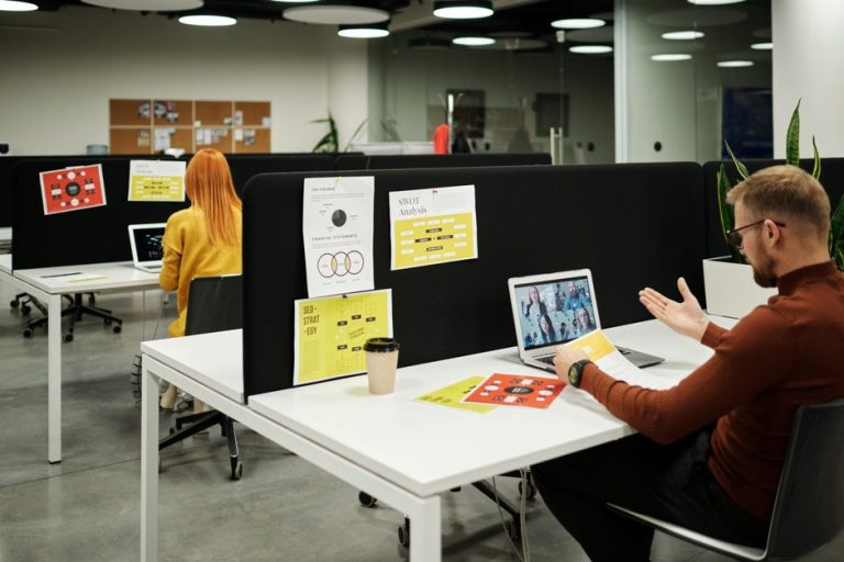 Cadre supérieur : définition, statut et recrutement | Bon Talent